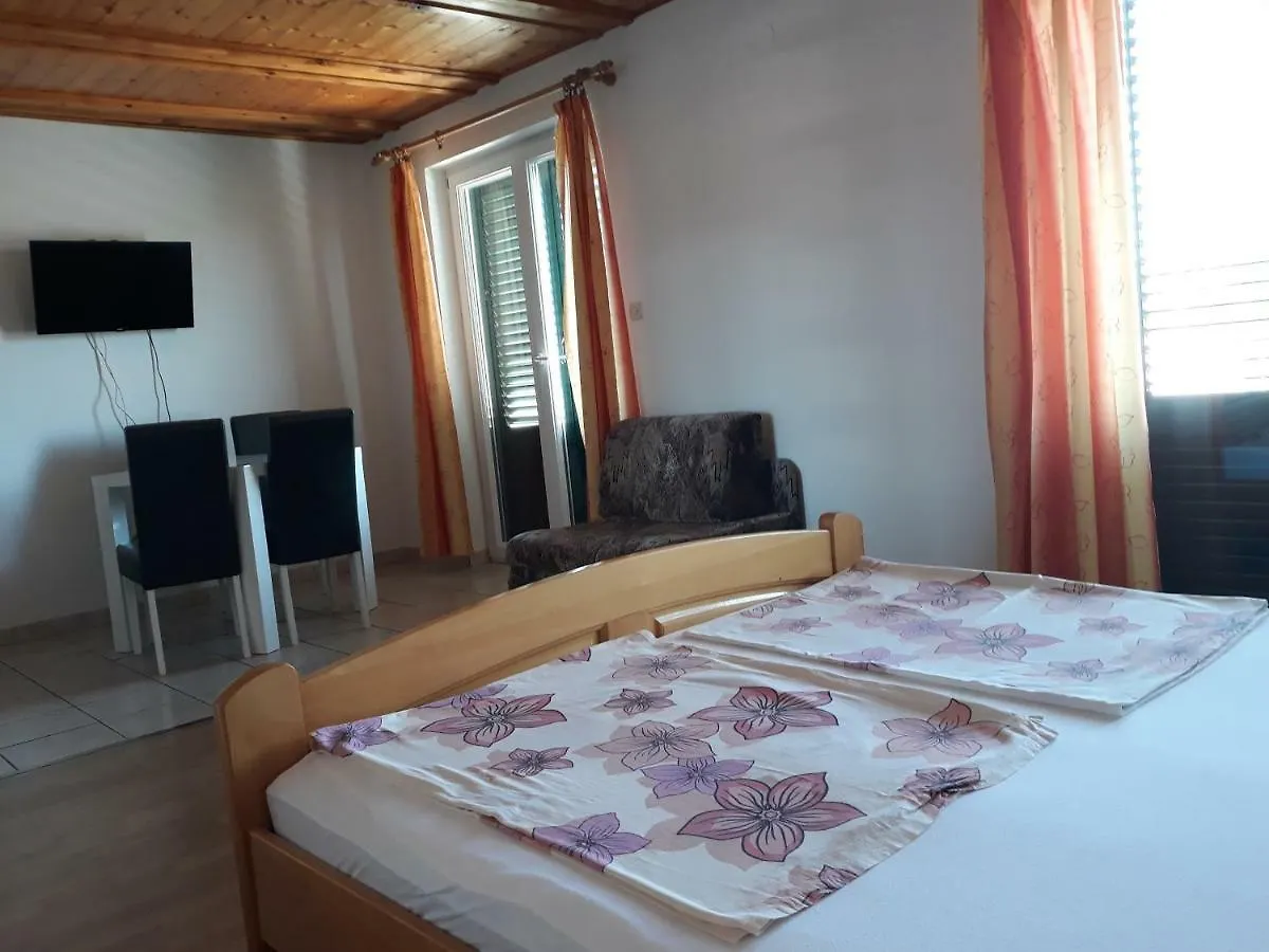 Guest house San Lorenzo Lopar Croatia